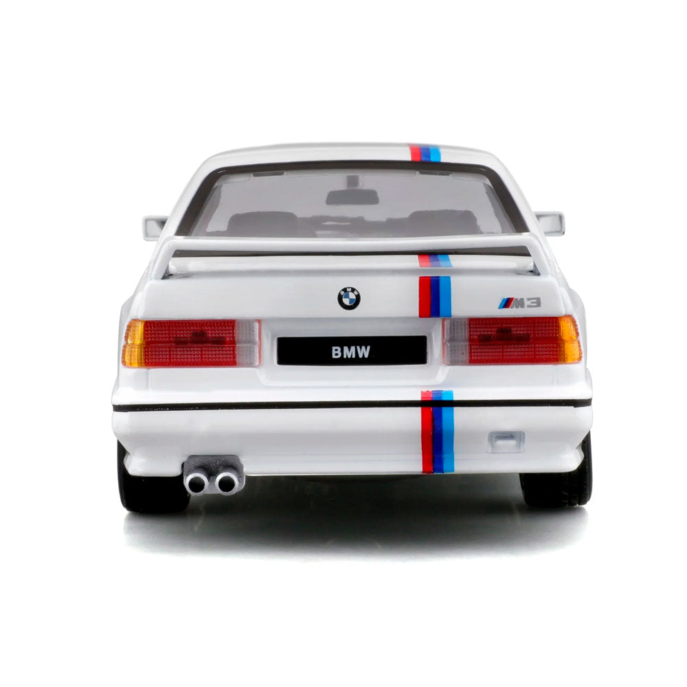 BMW M3 (E30) 1988 em Escala 1:24