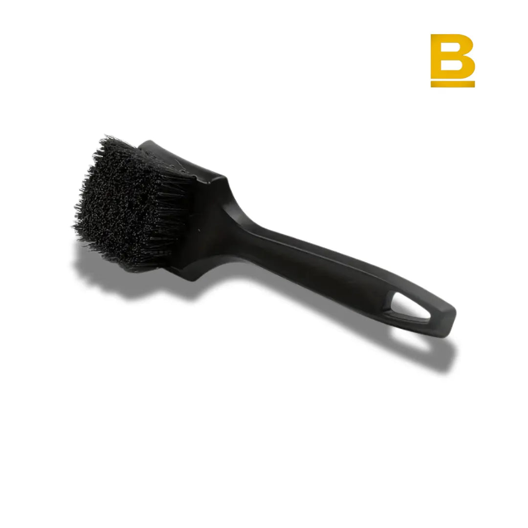Escova Curva de Limpeza para Rodas e Pneus Bonicar Brasil