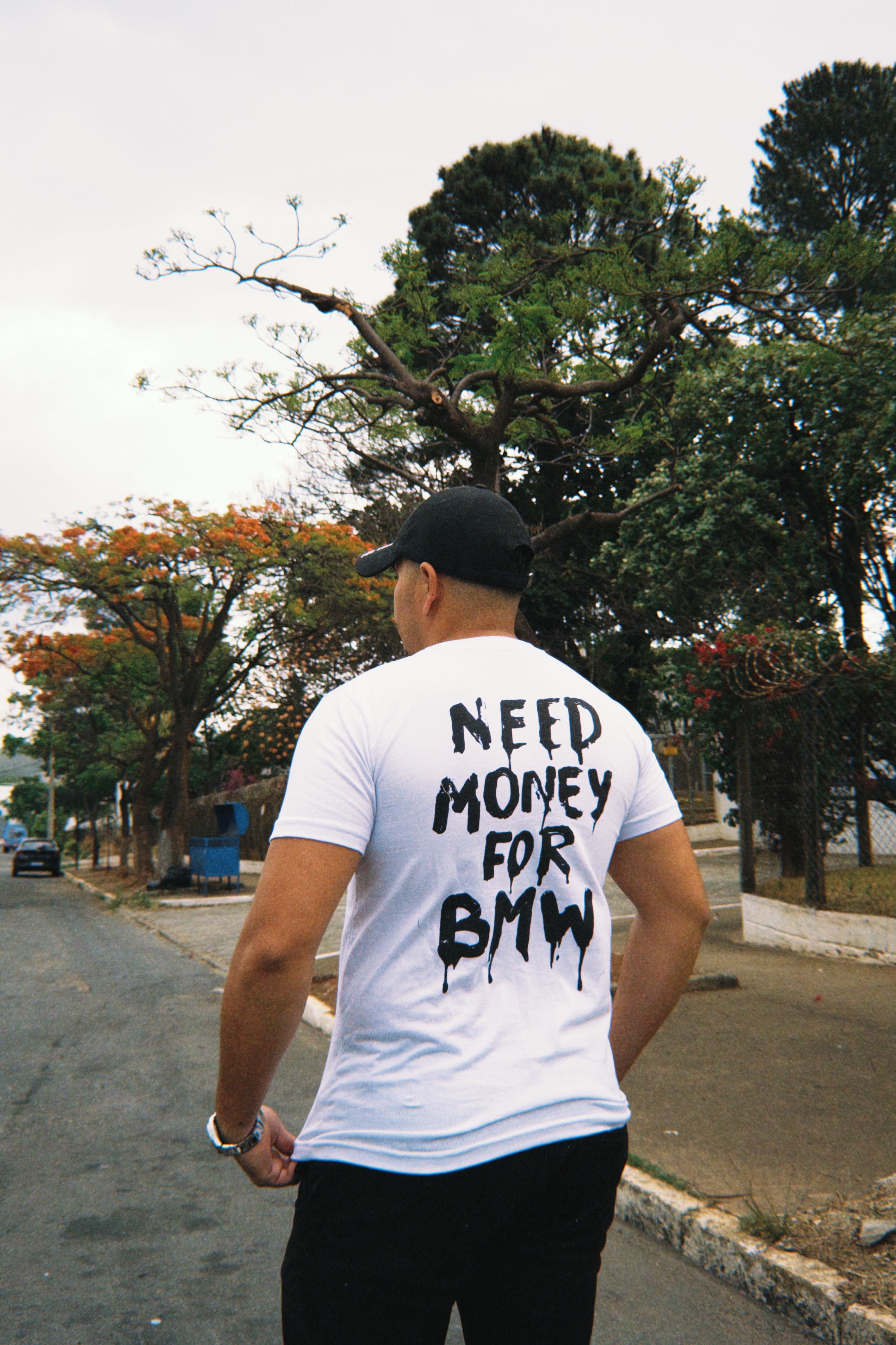 KIT 2 CAMISETAS NEED MONEY BMW - RC13